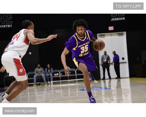 Osimhen揭秘独特训练方法，持续提升成为超级前锋的竞技状态