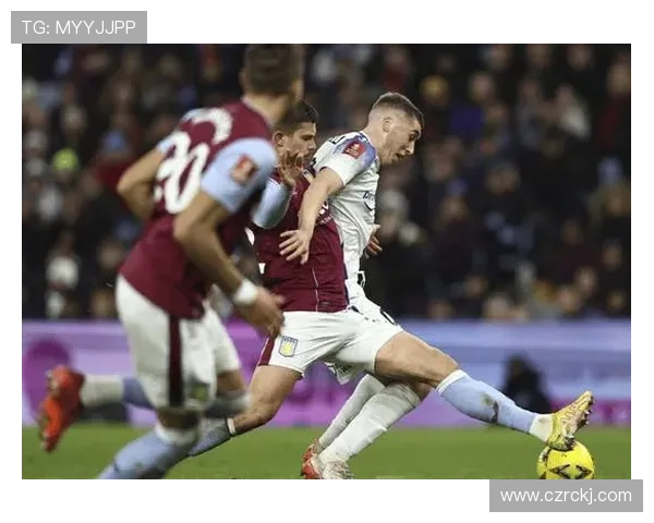 布伦特福德球员近期表现稳健，攻防两端持续提升