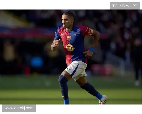 拉菲尼亚左脚内切射门解析：标志性进攻武器