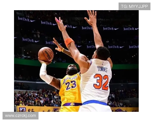 奥尼尔内线单打效率领先詹姆斯 助湖人统治篮下优势明显